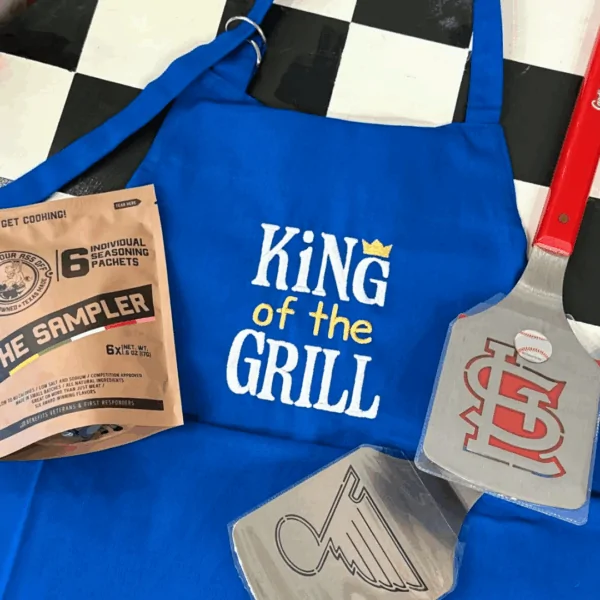 fathers day gift, fathers day apron, king of the grill, dad bbq apron